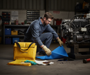 Professional Shoulder Bag Spill Kit with Plant Nappy for Oil Leak Containment and Rapid Absorption