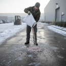 Premium Rock Salt for De-Icing Roads, Pathways, and Surfaces - 20kg Bag with High Melting Performance